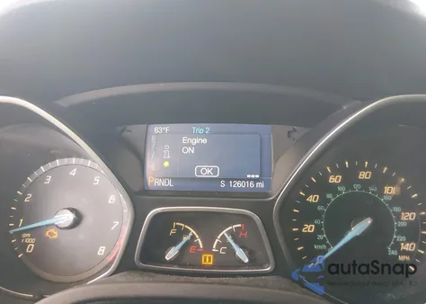 2014 Ford Focus Se z USA, uszkodzony, nr VIN 1FADP3K22EL274843